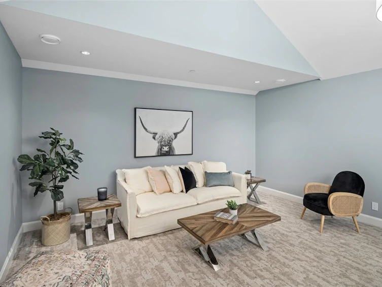 10214 Robinia Place, Sidney, BC, V8L 4M3 - 30