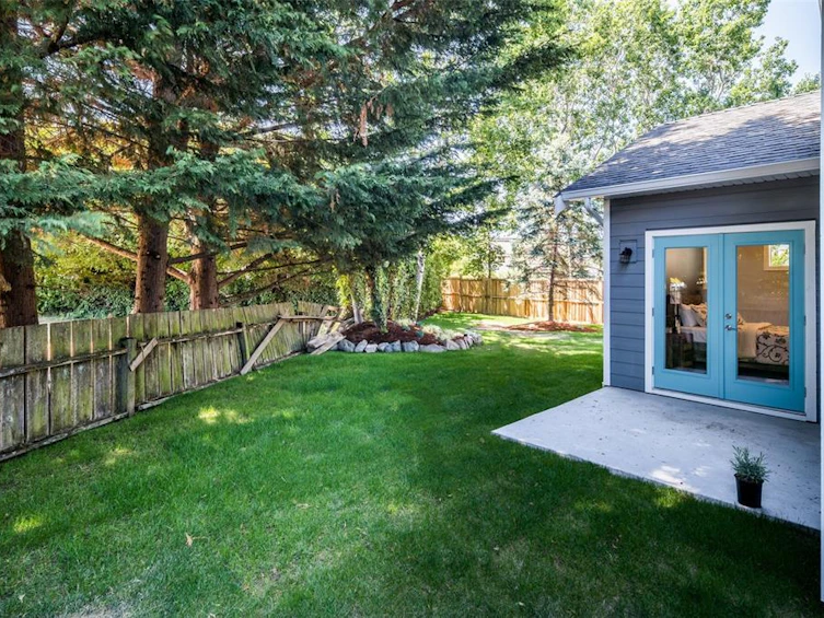 10214 Robinia Place, Sidney, BC, V8L 4M3 - 36