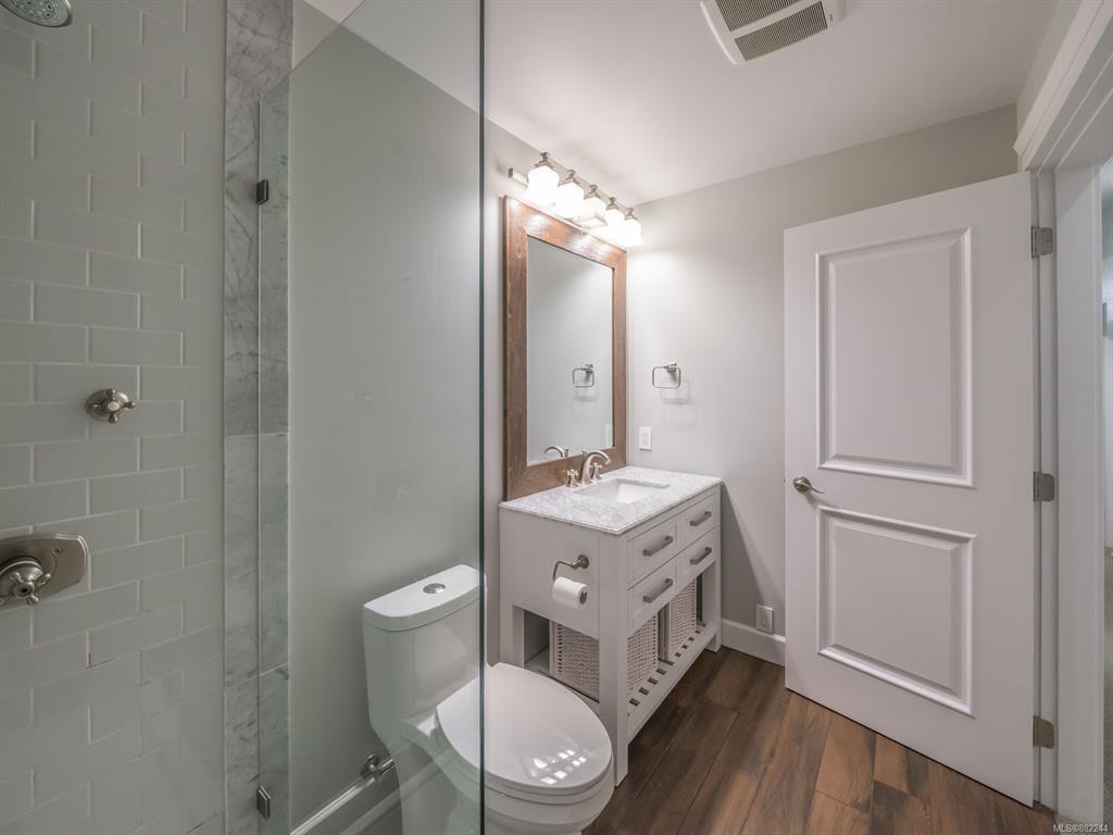 973 Owlwood Place, Saanich, BC, V8X 4T3 - 30