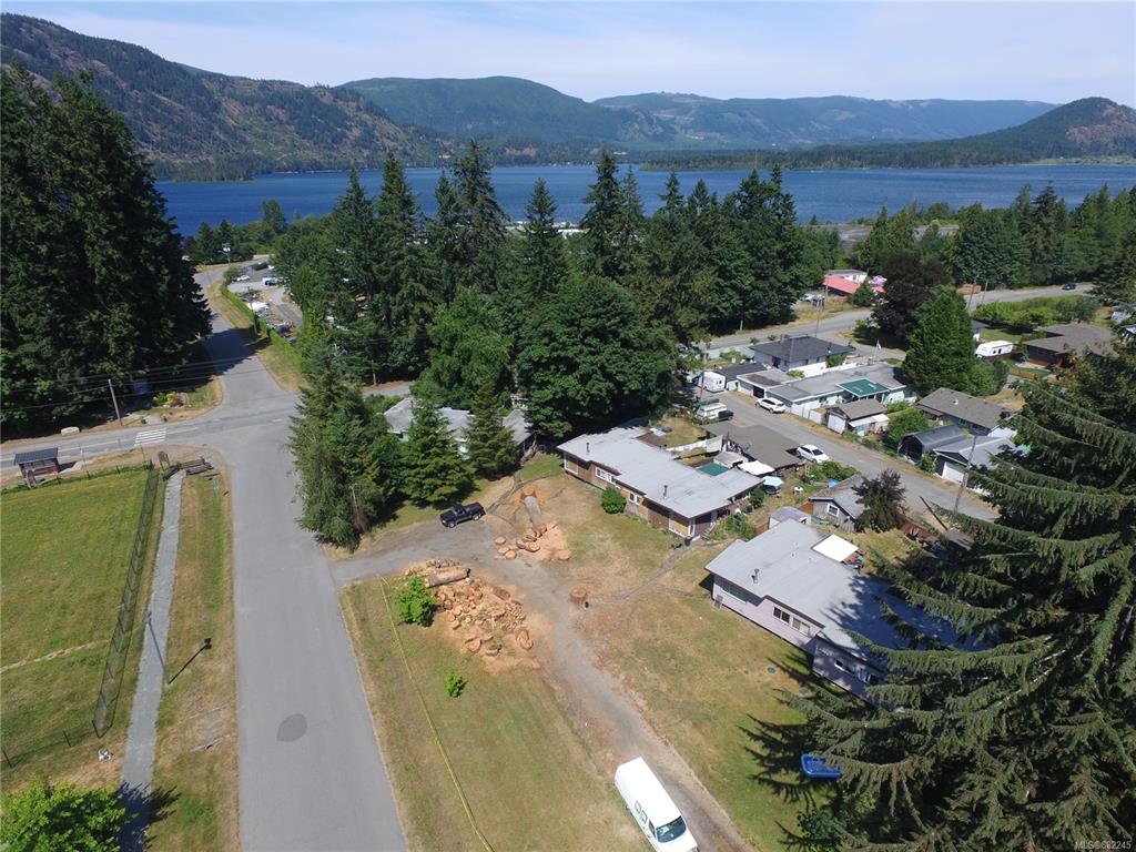 35 Park Avenue, Honeymoon Bay, BC, V0R 1Y0