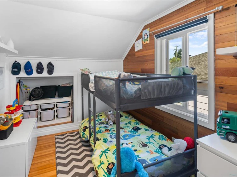 1373 Lyall Street, Esquimalt, BC, V9A 5H9 - 23