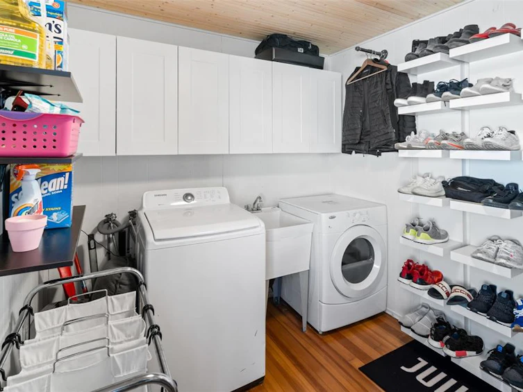 1373 Lyall Street, Esquimalt, BC, V9A 5H9 - 25