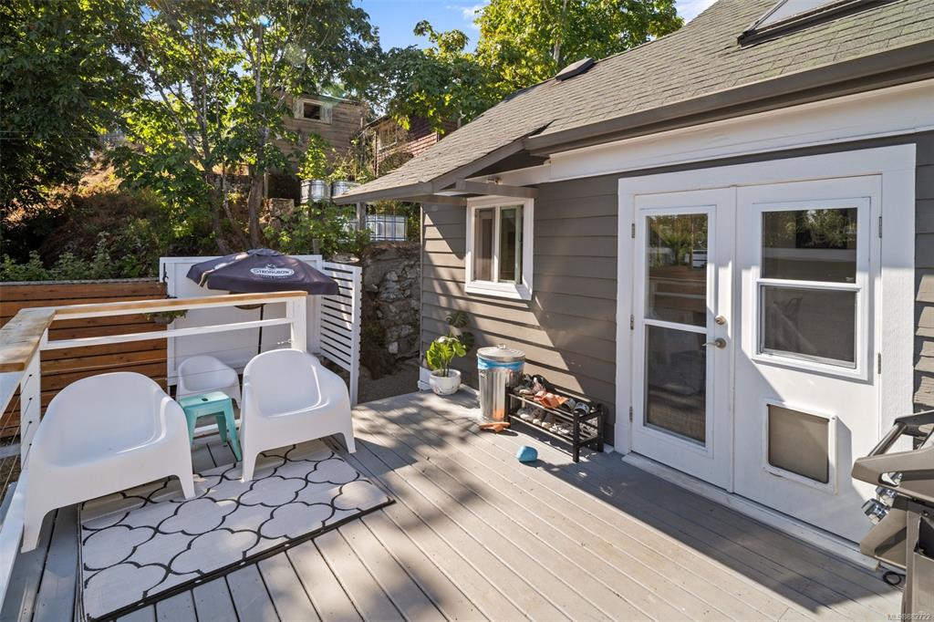 1373 Lyall Street, Esquimalt, BC, V9A 5H9 - 31