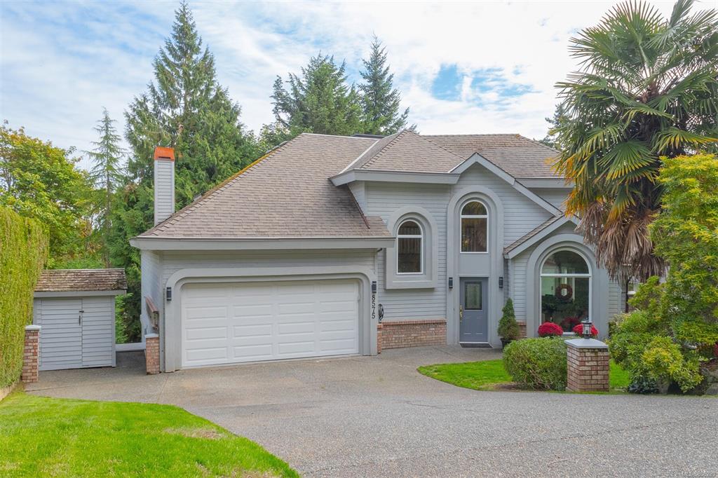 8575 Cathedral Place, North Saanich, BC, V8L 5E1