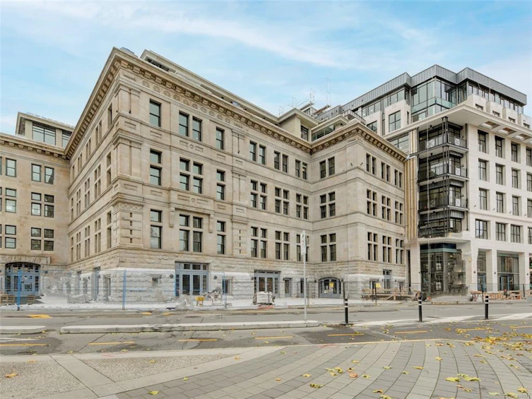 209-521 Courtney Street, Victoria, BC, V8W 1W9