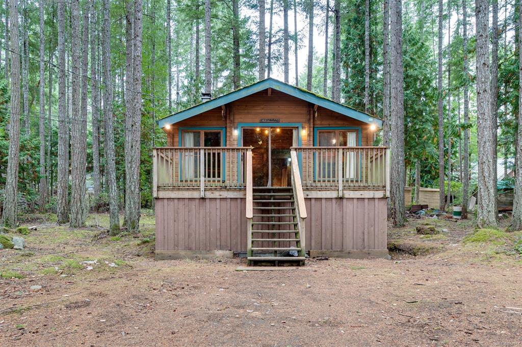 557 Lapin Road, Mayne Island, BC, V0N 2J2