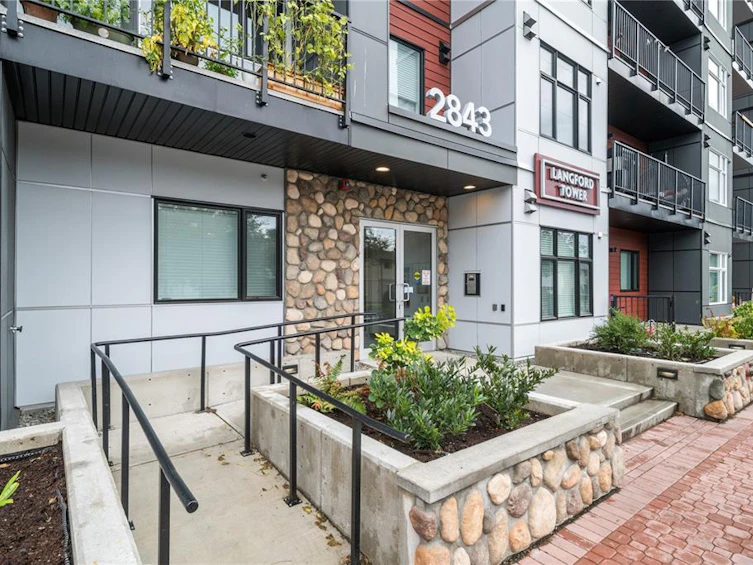 104-2843 Jacklin Road, Langford, BC, V9B 4P4 - 2