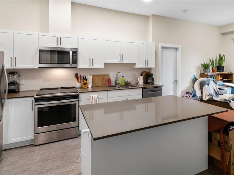 104-2843 Jacklin Road, Langford, BC, V9B 4P4 - 6