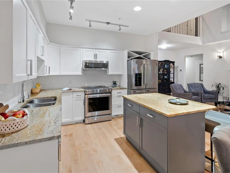 101-945 Bear Mountain Pkwy, Langford, BC, V9B 6T1 - 9