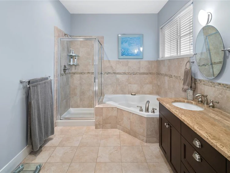 101-945 Bear Mountain Pkwy, Langford, BC, V9B 6T1 - 15