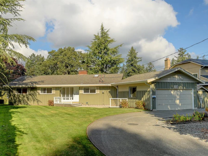 2220 Aldeane Avenue, Colwood BC V9B 2C5