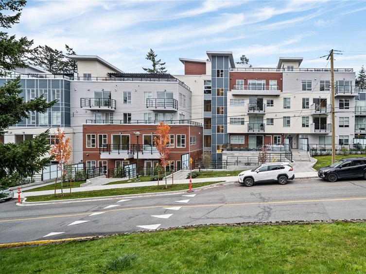 204-1450 Glentana Road, View Royal, BC, V9A 2P8