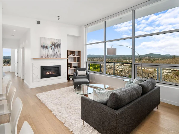 PH804-4011 Rainbow Hill Lane, Saanich, BC, V8X 0B3 - 2