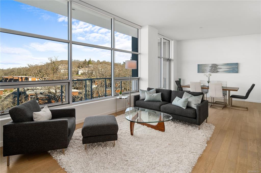 PH804-4011 Rainbow Hill Lane, Saanich, BC, V8X 0B3 - 4