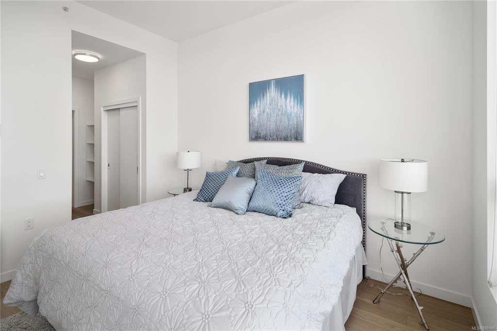 PH804-4011 Rainbow Hill Lane, Saanich, BC, V8X 0B3 - 13