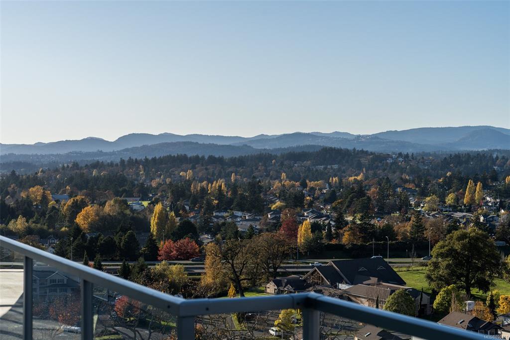 PH804-4011 Rainbow Hill Lane, Saanich, BC, V8X 0B3 - 22