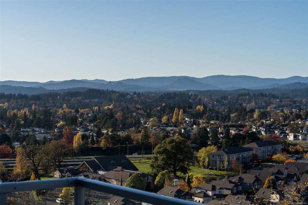 PH804-4011 Rainbow Hill Lane, Saanich, BC, V8X 0B3 - 23