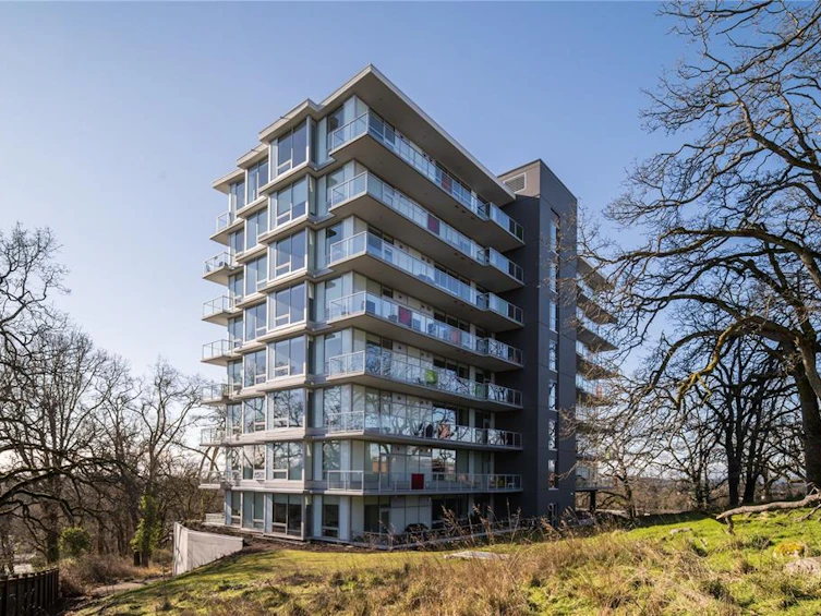 PH804-4011 Rainbow Hill Lane, Saanich, BC, V8X 0B3 - 30