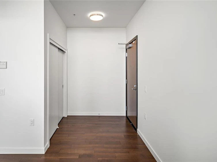 PH801-4011 Rainbow Hill Lane, Saanich, BC, V8X 0B3 - 11