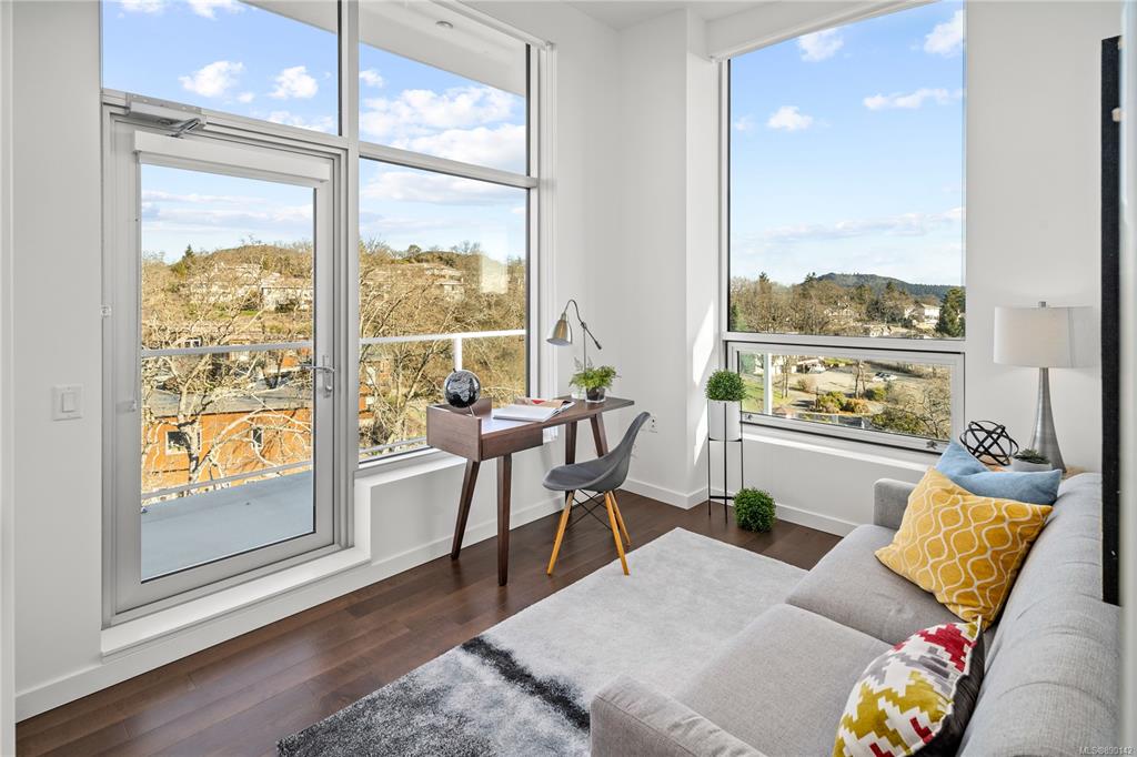 PH801-4011 Rainbow Hill Lane, Saanich, BC, V8X 0B3 - 20