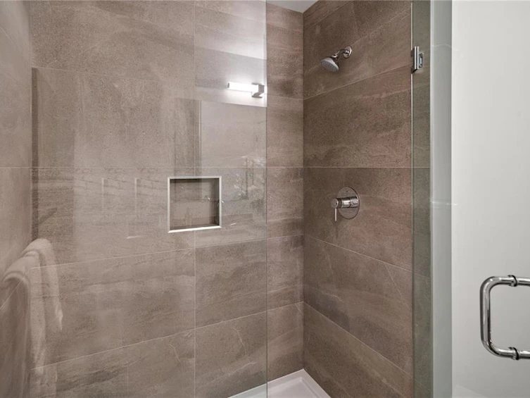 PH801-4011 Rainbow Hill Lane, Saanich, BC, V8X 0B3 - 22
