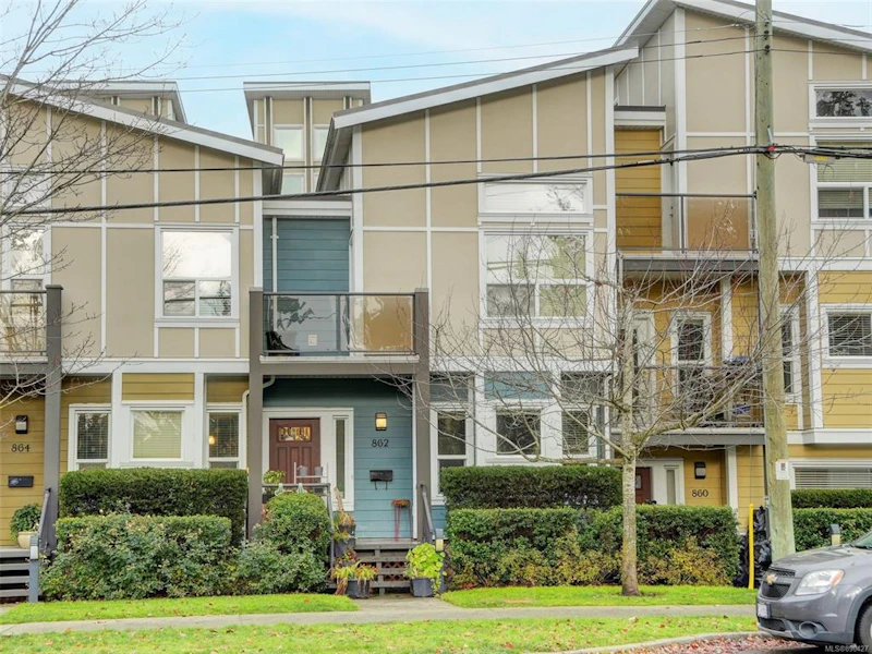 862 Brock Avenue, Langford BC V9B 3C6
