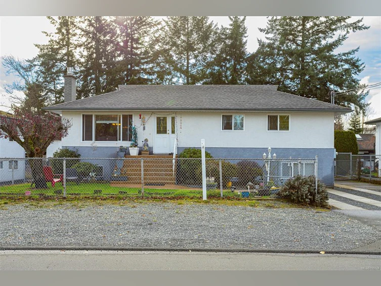 937 Bray Avenue, Langford, BC, V9B 2S9
