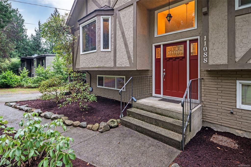 11088 Baxendale Road, North Saanich, BC, V8L 5M4 - 5