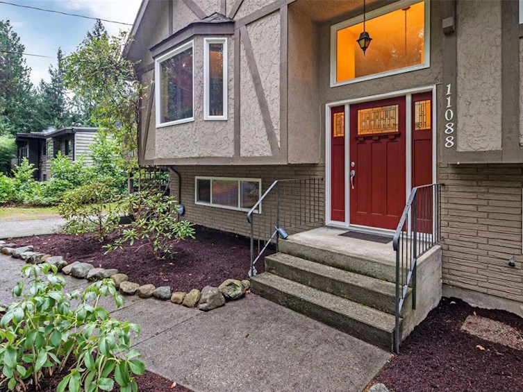 11088 Baxendale Road, North Saanich, BC, V8L 5M4 - 5