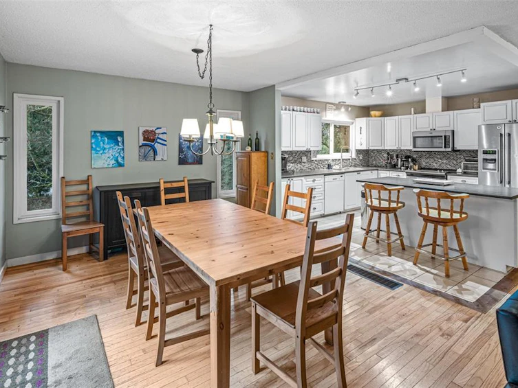 11088 Baxendale Road, North Saanich, BC, V8L 5M4 - 12