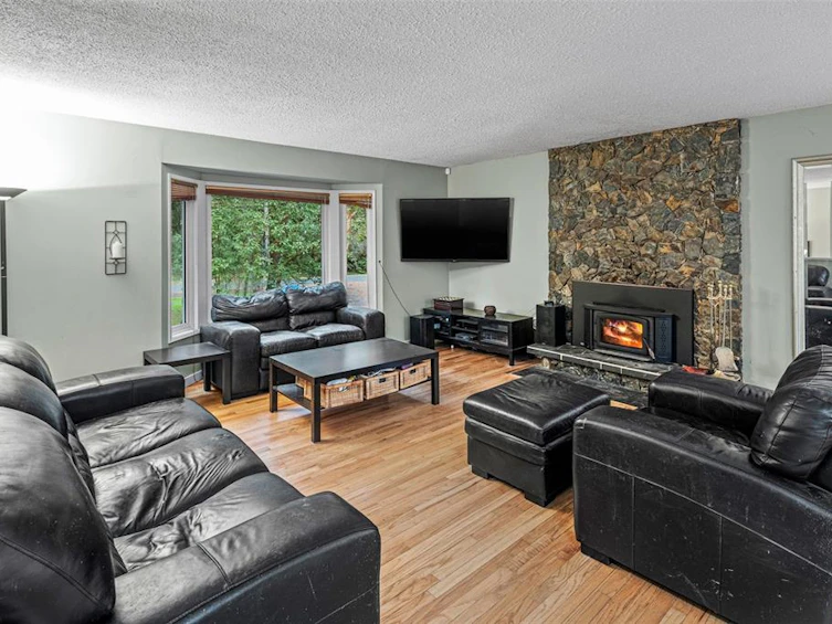 11088 Baxendale Road, North Saanich, BC, V8L 5M4 - 13