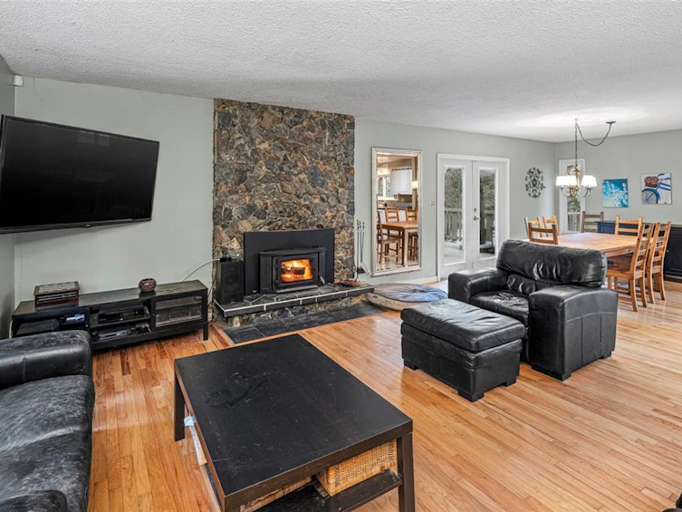 11088 Baxendale Road, North Saanich, BC, V8L 5M4 - 14