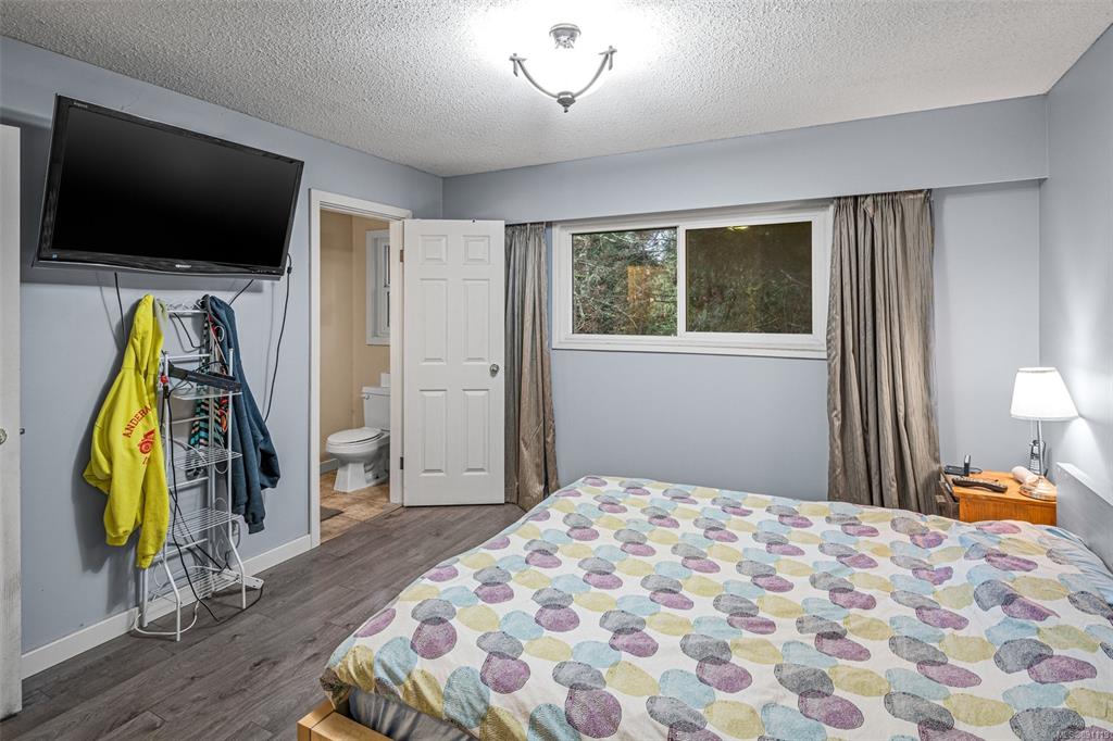 11088 Baxendale Road, North Saanich, BC, V8L 5M4 - 19