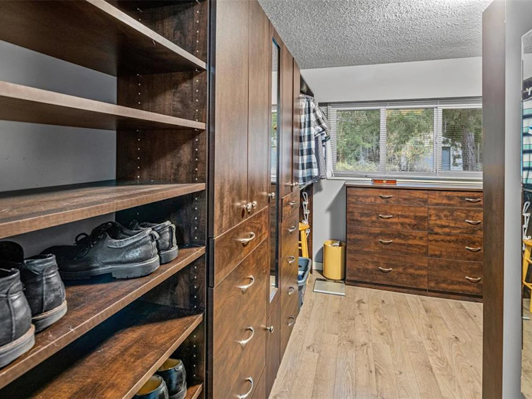 11088 Baxendale Road, North Saanich, BC, V8L 5M4 - 22