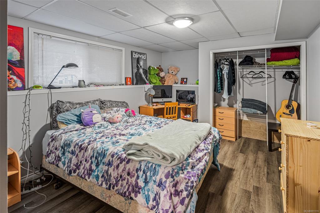 11088 Baxendale Road, North Saanich, BC, V8L 5M4 - 25