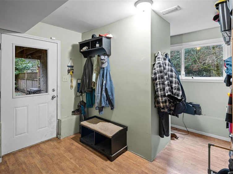 11088 Baxendale Road, North Saanich, BC, V8L 5M4 - 28