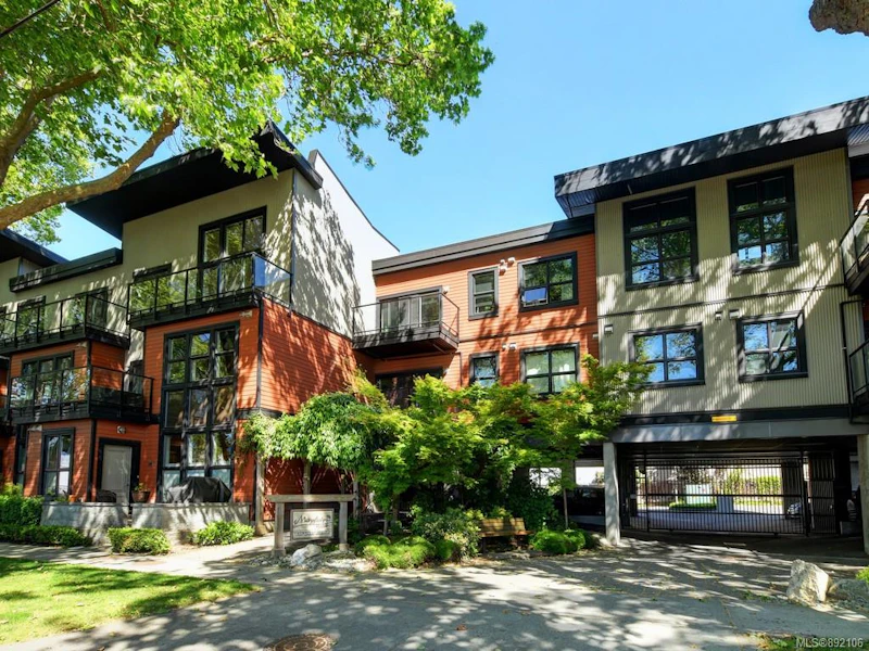 303 - 630 Speed Avenue, Victoria BC V8Z 1A4
