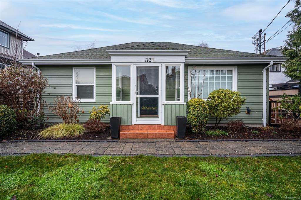 116 Simcoe Street, Victoria, BC, V8V 1K4
