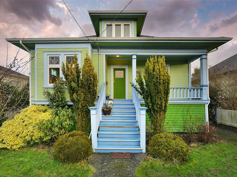 1043 Victoria Avenue, Oak Bay BC V8S 4N9