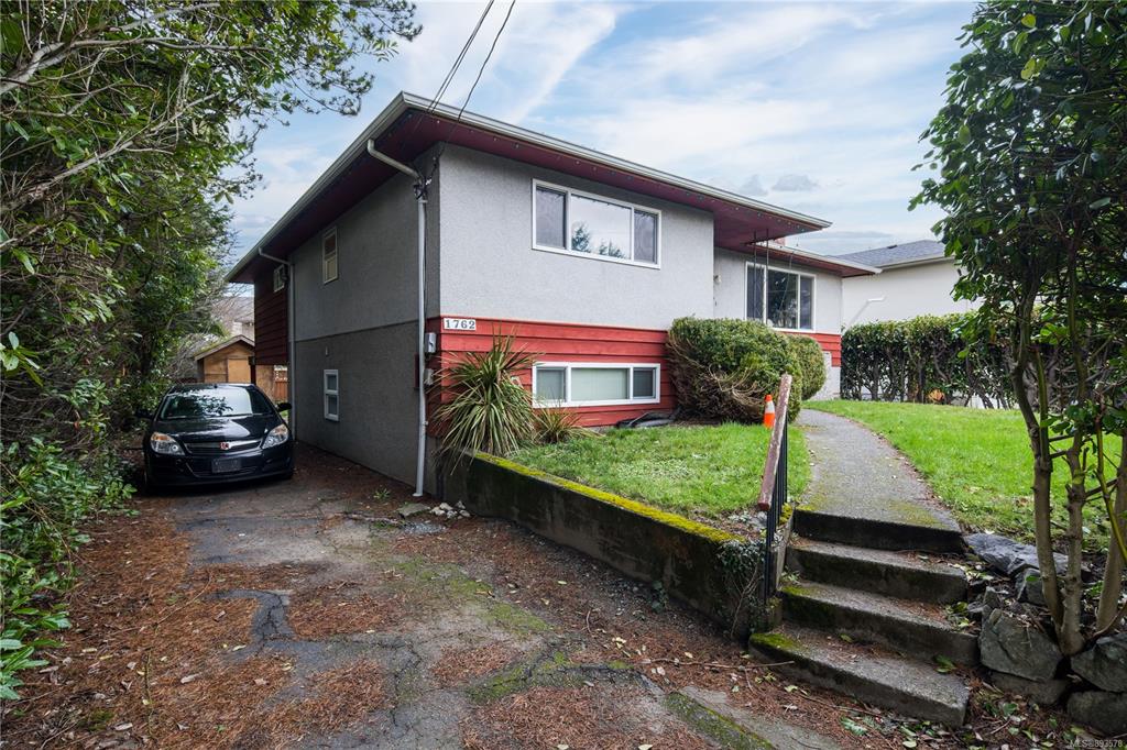 1762 Kisber Avenue, Saanich, BC, V8P 2W7 - 5
