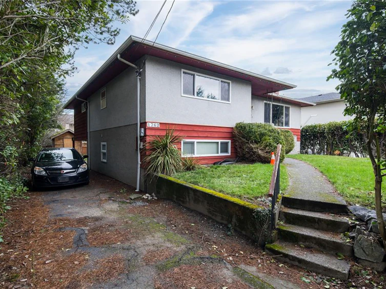 1762 Kisber Avenue, Saanich, BC, V8P 2W7 - 5