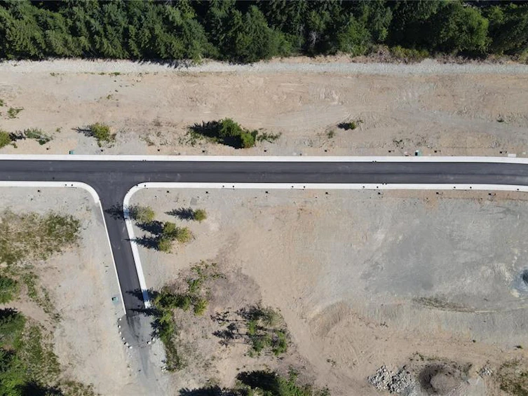 3 Edgewood Drive, Lake Cowichan, BC, V0R 2G0 - 3