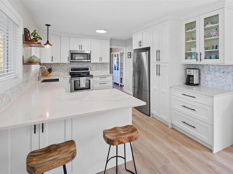 1401 Harrop Road, Saanich BC V8P 2S5