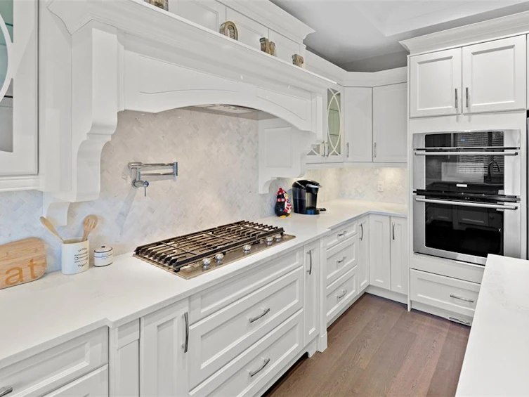 1630 Agnew Avenue, Saanich, BC, V8N 5M6 - 7
