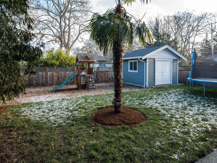 1630 Agnew Avenue, Saanich, BC, V8N 5M6 - 33