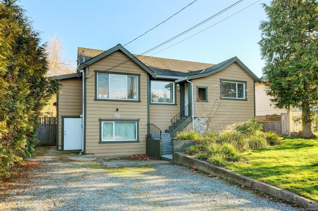 2963 Albina Street, Saanich, BC, V9A 1Z2