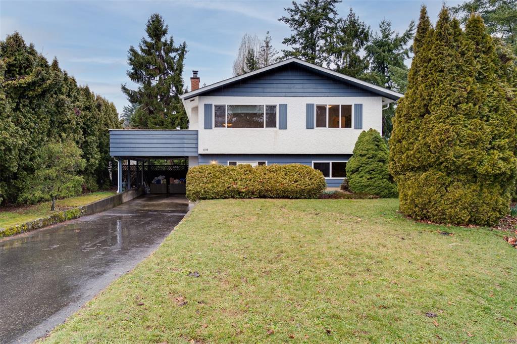 1216 Marin Park Close, Central Saanich, BC, V8M 1G7