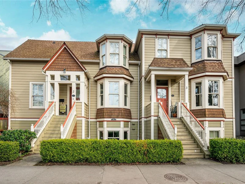 1 - 88 Dallas Road, Victoria BC V8V 1A2