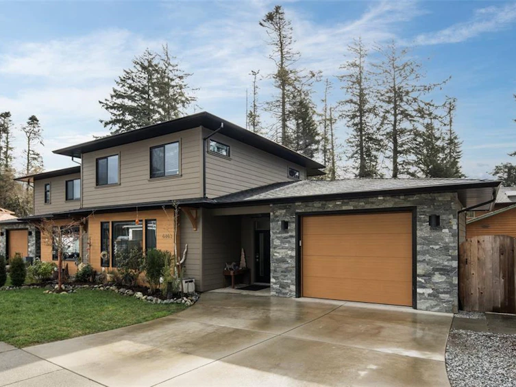 6863 Eve Grove, Sooke, BC, V9Z 0X6 - 2