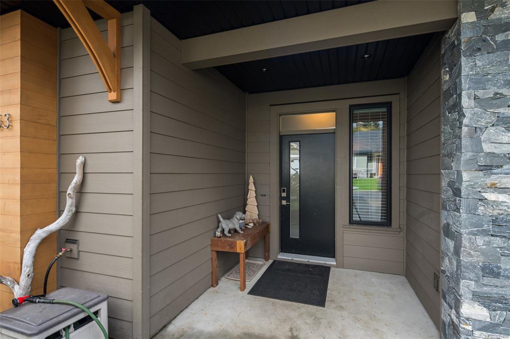 6863 Eve Grove, Sooke, BC, V9Z 0X6 - 3